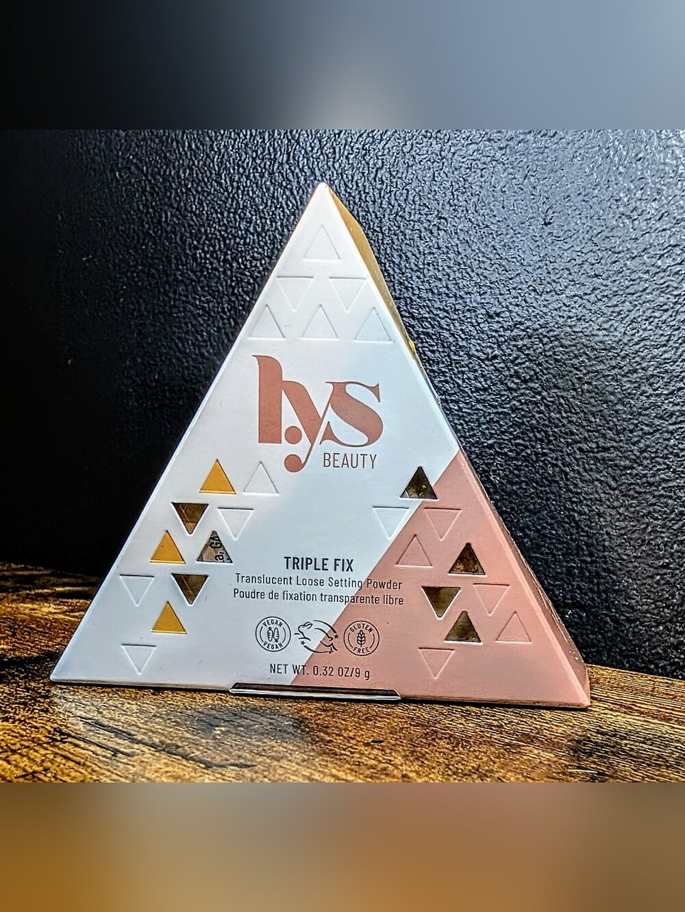 LYS BEAUTY Triple Fix Translucent Loose Setting Powder
